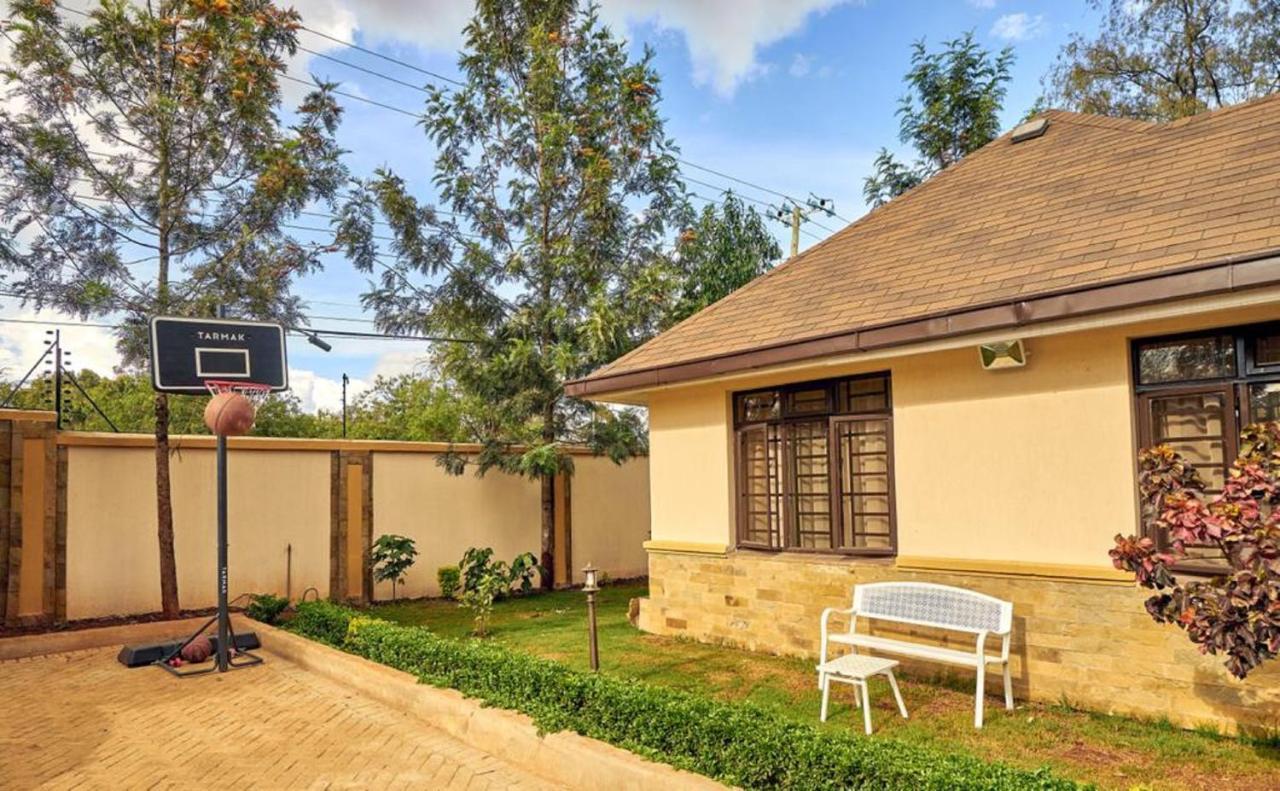The Cottage Residence Karen ナイロビ エクステリア 写真