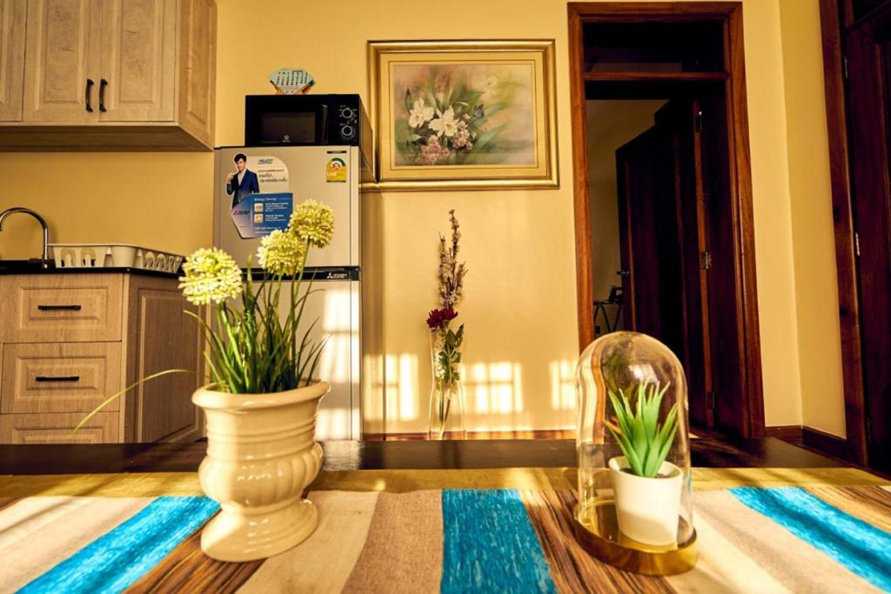 The Cottage Residence Karen ナイロビ エクステリア 写真
