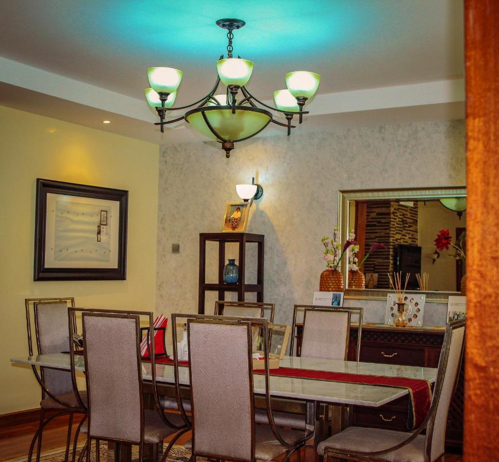 The Cottage Residence Karen ナイロビ エクステリア 写真