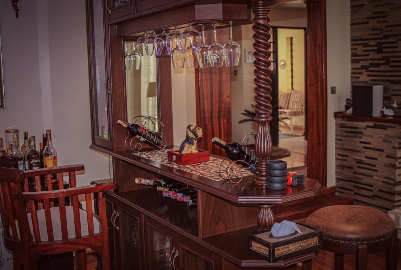 The Cottage Residence Karen ナイロビ エクステリア 写真
